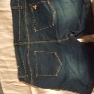 13/14 VIP Jeans denim Jean Shorts